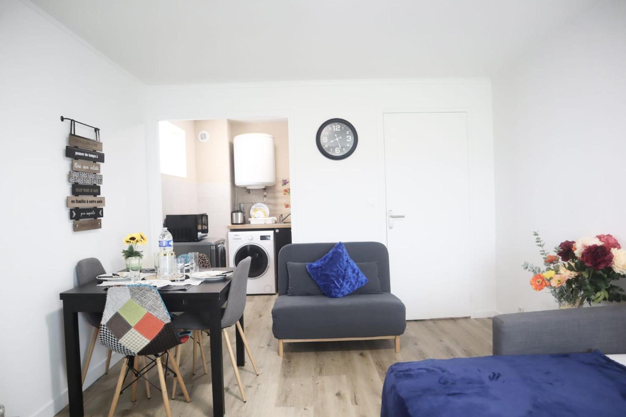 Cosy Sun-Mantes-La-Jolie Apartment Ngoại thất bức ảnh