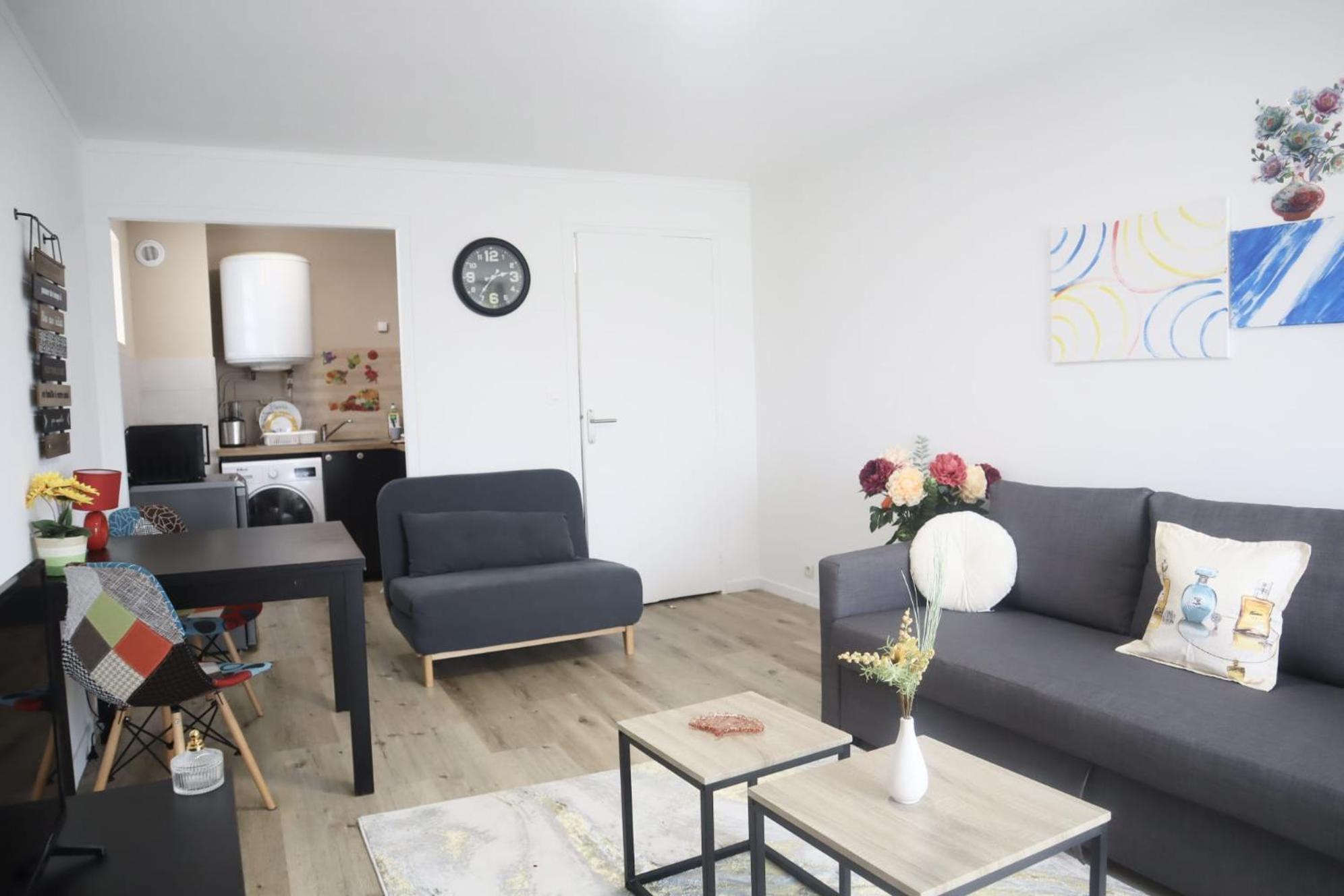Cosy Sun-Mantes-La-Jolie Apartment Ngoại thất bức ảnh