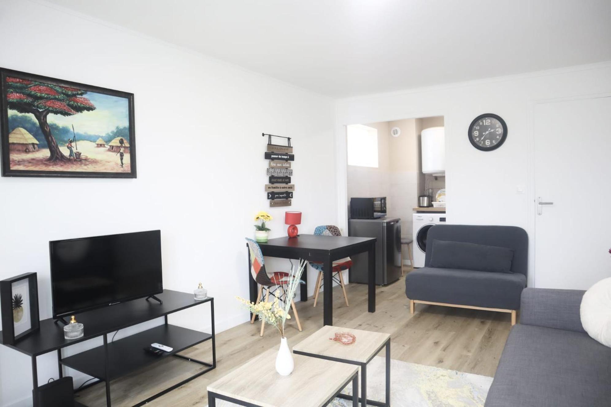 Cosy Sun-Mantes-La-Jolie Apartment Ngoại thất bức ảnh
